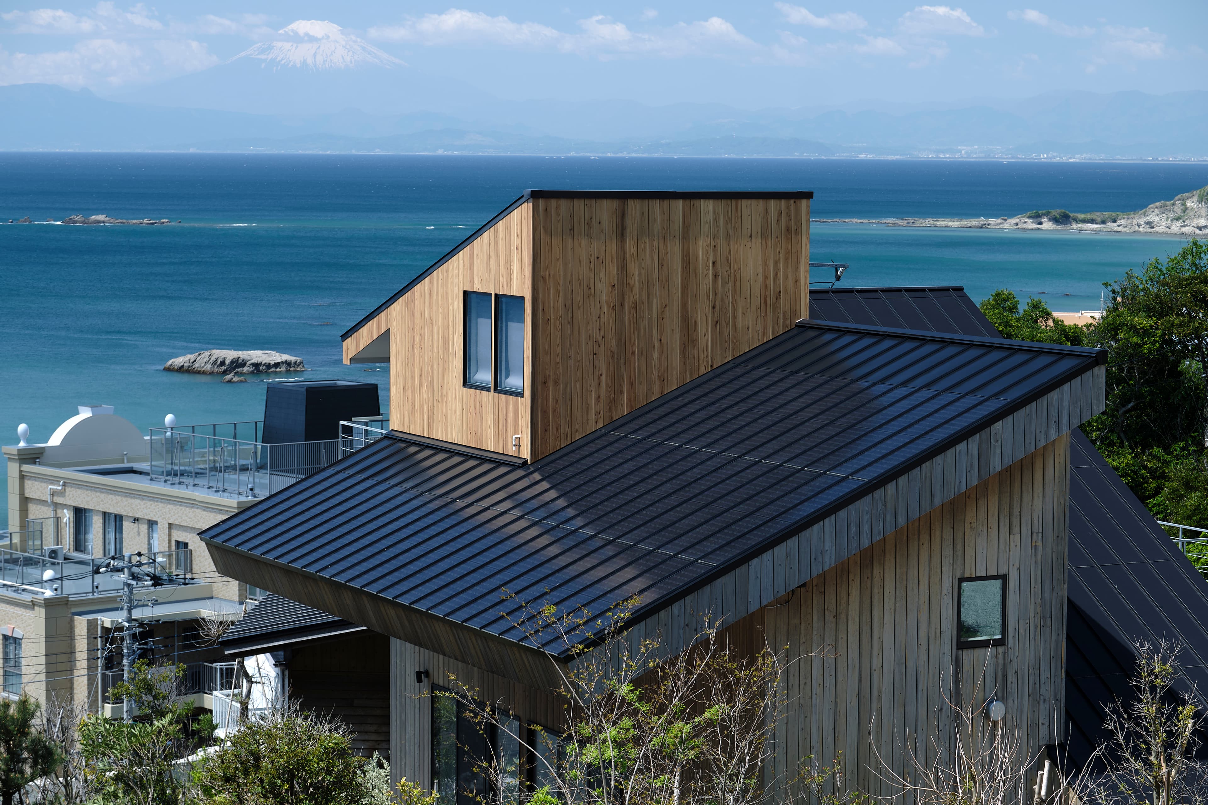 モノクロームの秋谷オフィスにて、工務店様・ハウスメーカー様向け Roof–1e見学会を開催します。